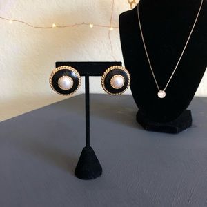 Vintage | Black & Faux Pearl Gold Tone Earrings